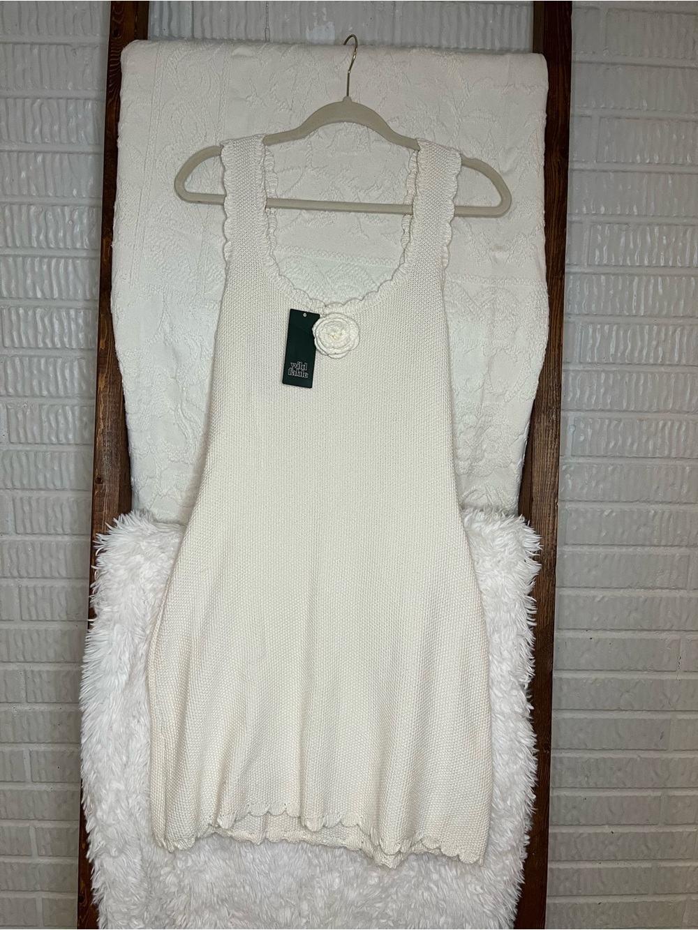 NWT Wild Fable Ivory Rosette Knit Mini Sweater Dress - Scalloped Trim